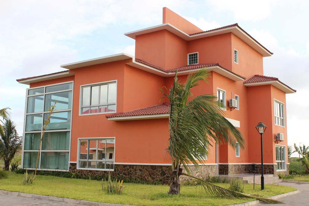 Golden Peacock Resort Hotel Beira Rum bild